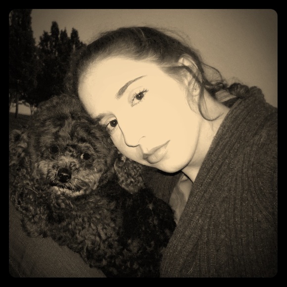 Meet your Posher, Rebecca - Picture 1 of 1